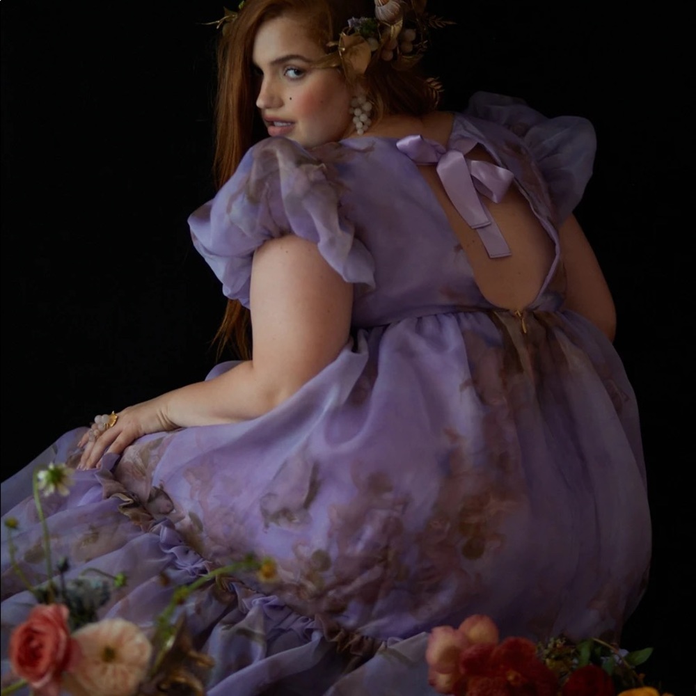 Selkie Venus Dream Girl Dress NWT